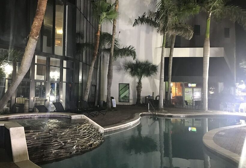 Sunchase Inn & Suites