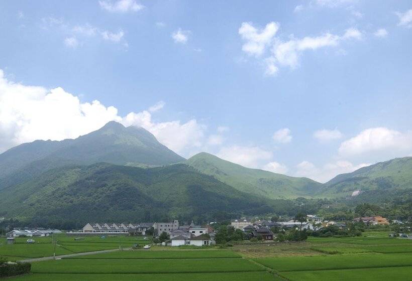 Yufuin Hotel Shuhokan