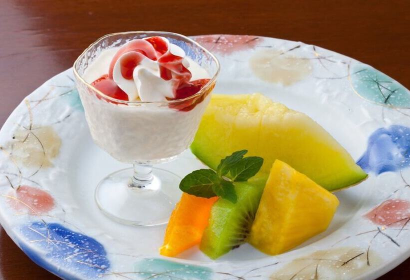 Yufuin Hotel Shuhokan