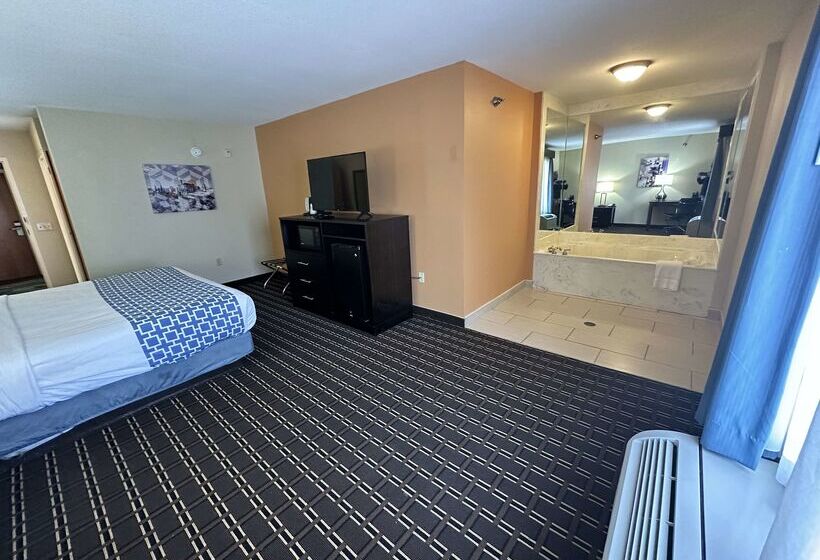 Best Western Plus Bass Hotel & Suites