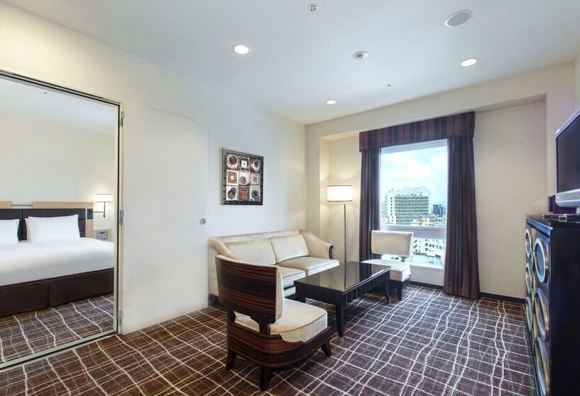 Doubletree By Hilton Hotel Naha