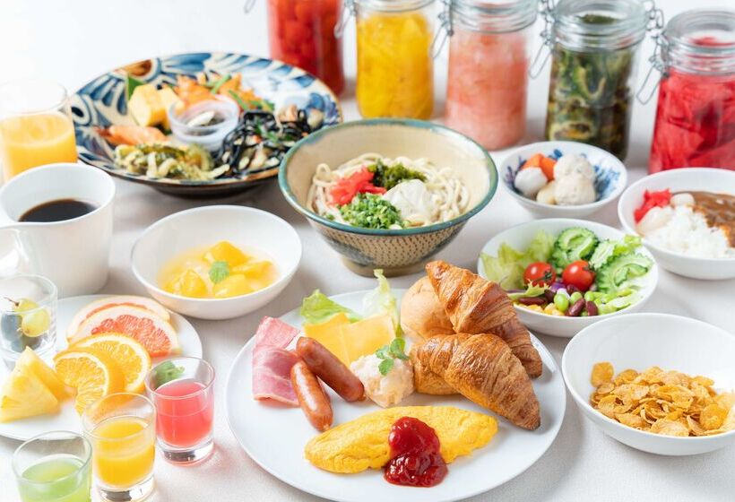 Doubletree By Hilton Hotel Naha