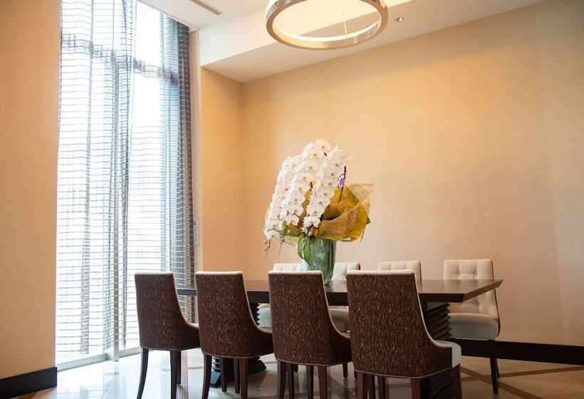 Doubletree By Hilton Hotel Naha