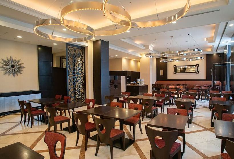 Doubletree By Hilton Hotel Naha