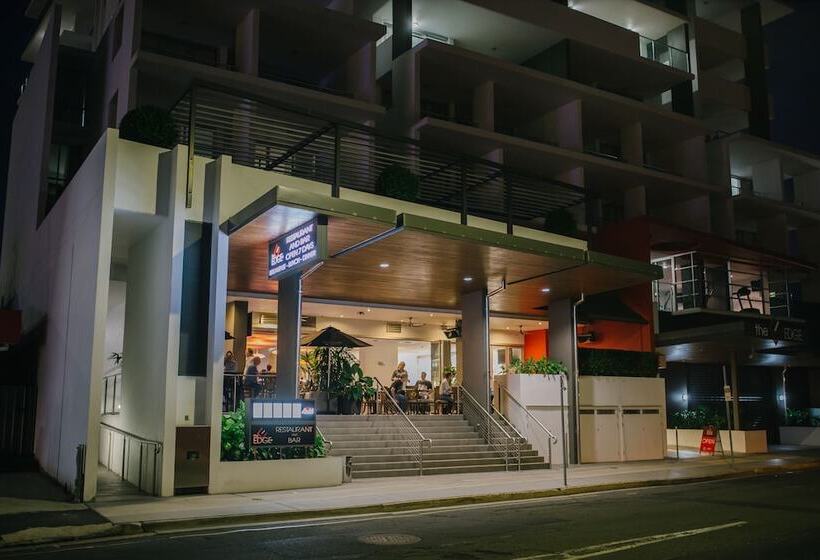 Edge Apartment