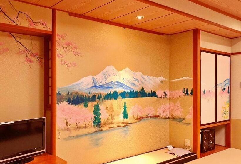 Hoho A Hotel Overlooking The Echigo Plain And The Yahiko Mountain Range Formerly Hotel Oohashi Yakat
