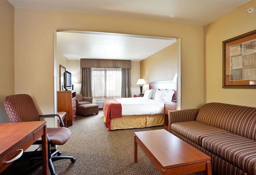هتل Holiday Inn Express  & Suites Lewisburg
