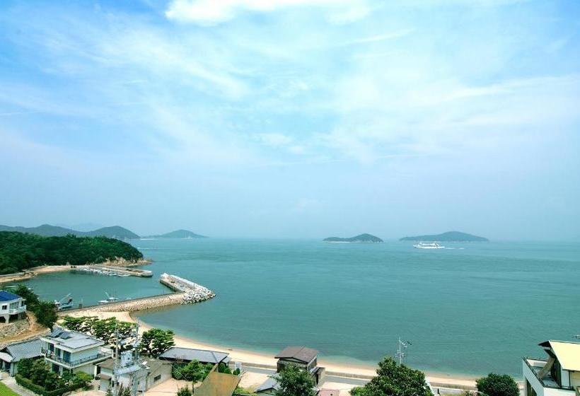 Отель Ajikanko Umino Yadori