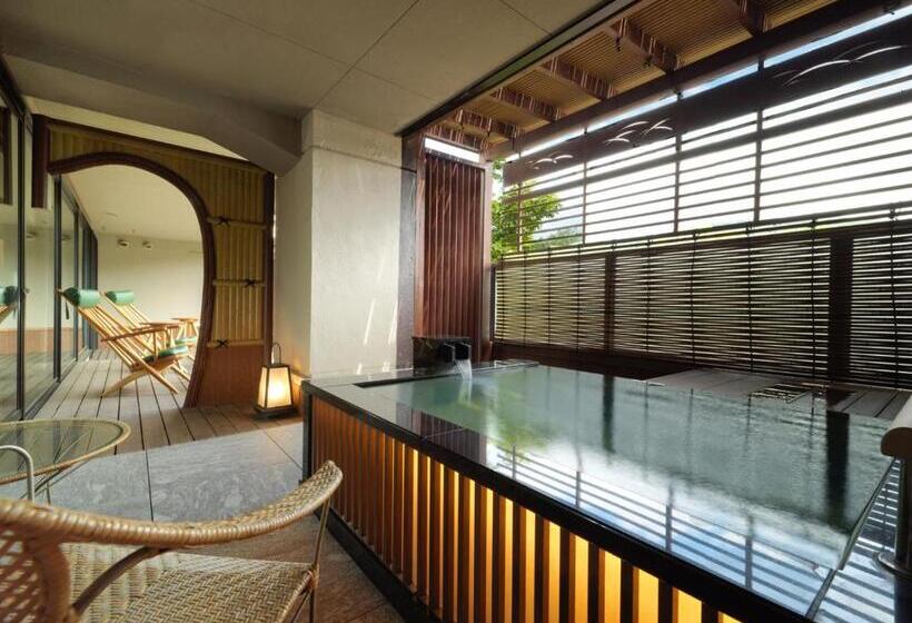 فندق Akan Tsuruga Besso Hinanoza