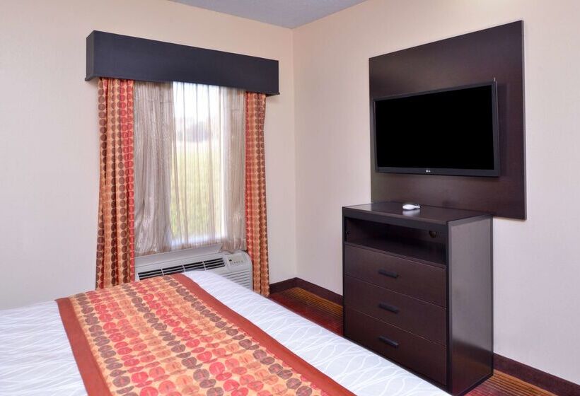 בית מלון כפרי Red Roof Inn & Suites Clinton, Ms