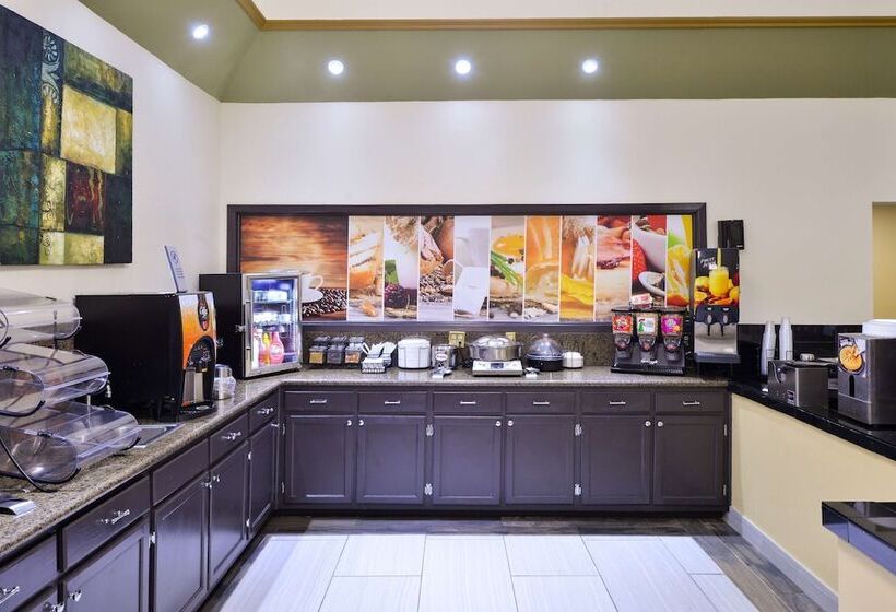 فندق Red Roof Inn & Suites Clinton, Ms