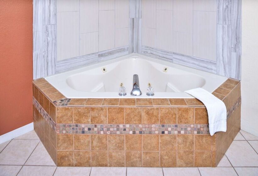 בית מלון כפרי Red Roof Inn & Suites Clinton, Ms