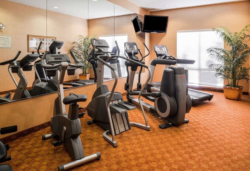 호텔 Americas Best Value Inn & Suites Livingston