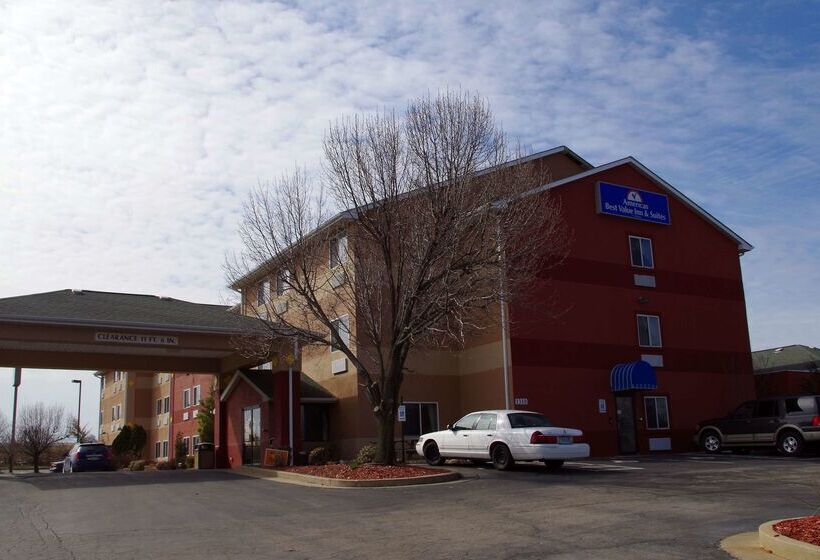 فندق Americas Best Value Inn And Suites Saint Charles