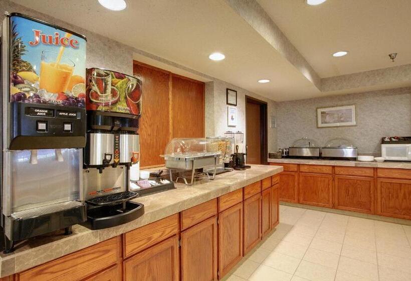 فندق Americas Best Value Inn And Suites Saint Charles