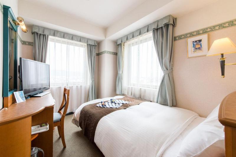 Apa Hotel Fukui Katamachi