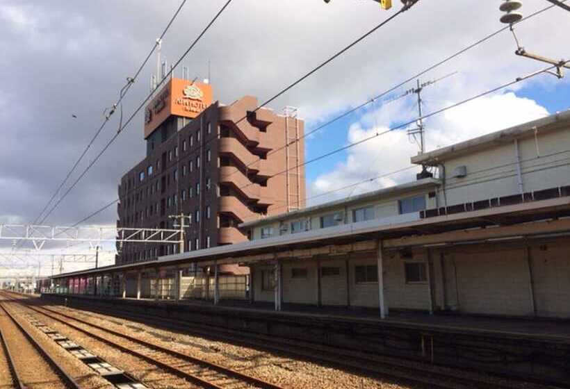 Apa Hotel Uozu Ekimae