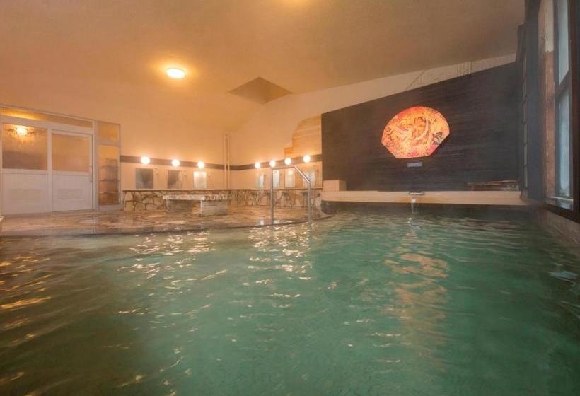 Отель Hot Spring Minamida Spa  Apple Land