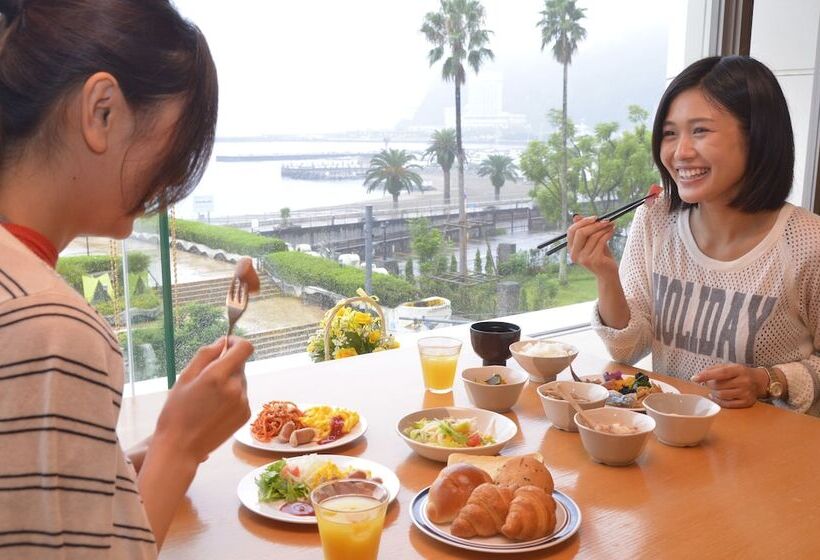 ホテル Atami Seaside Spa & Resort
