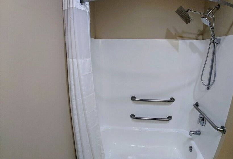 فندق Baymont By Wyndham Adairsville