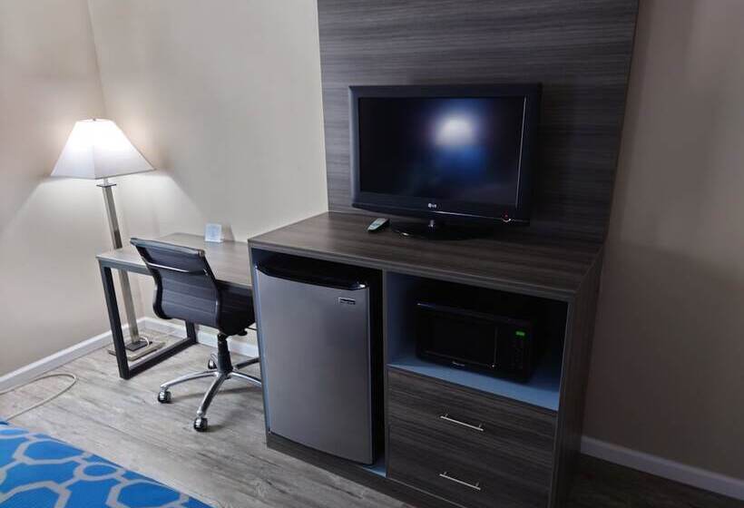 فندق Baymont By Wyndham Adairsville