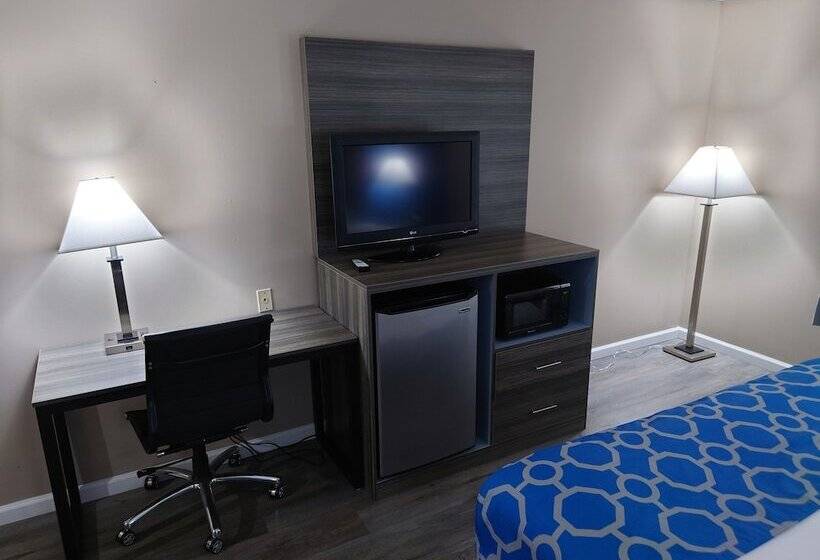 فندق Baymont By Wyndham Adairsville