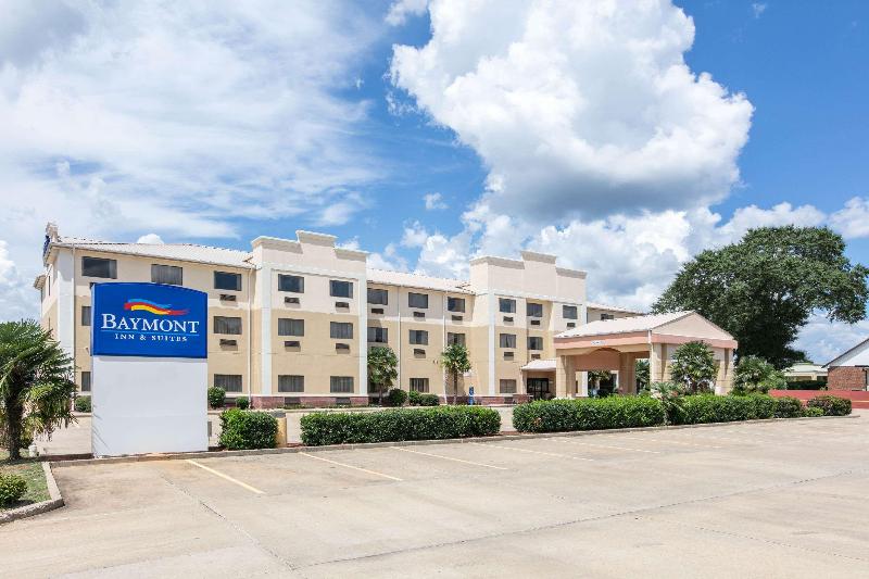 فندق Baymont By Wyndham Mccomb