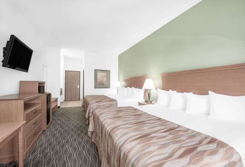 בית מלון כפרי Baymont By Wyndham Pearsall