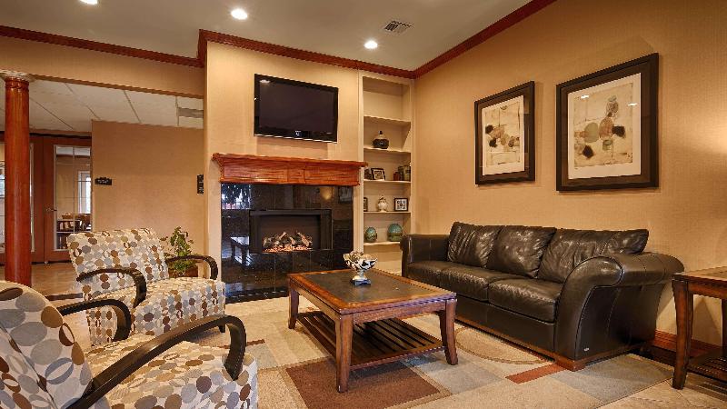 酒店 Best Western Inn & Suites Cleveland