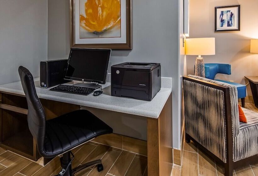 ホテル Best Western Clubhouse Inn & Suites