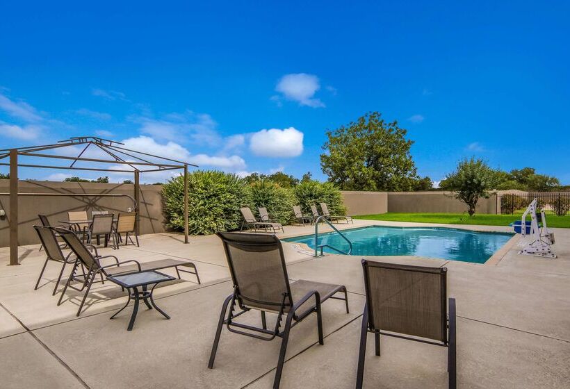 ホテル Best Western Comanche Inn