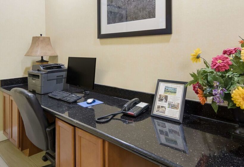 ホテル Best Western Comanche Inn