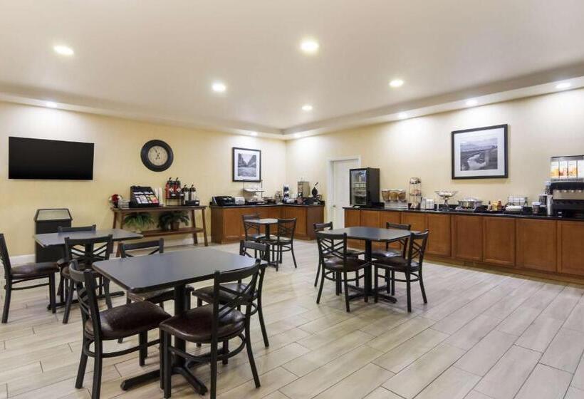 ホテル Best Western Comanche Inn