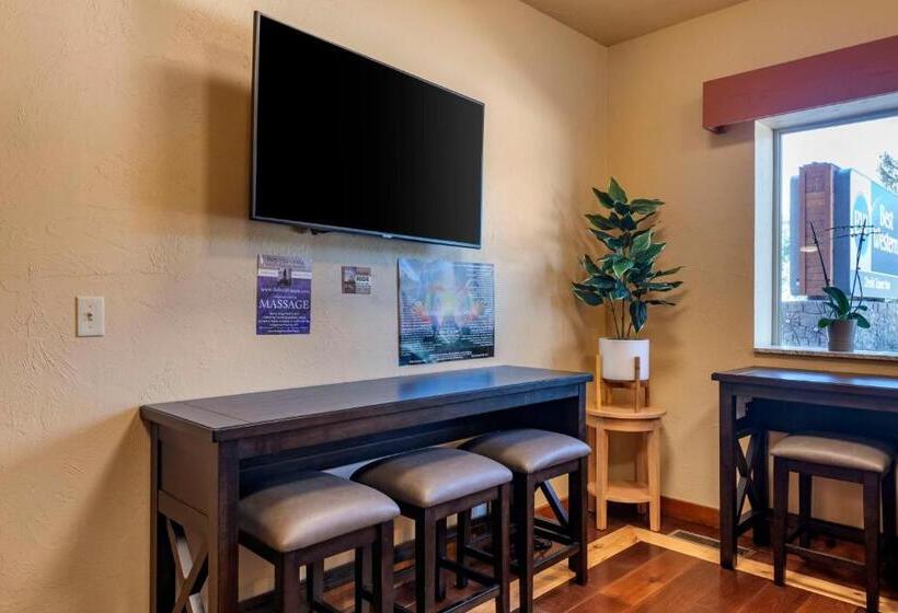 فندق Best Western Devils Tower Inn