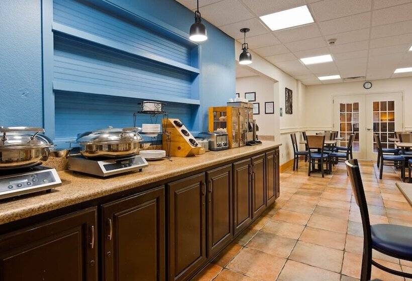 בית מלון כפרי Best Western Dinosaur Valley Inn & Suites