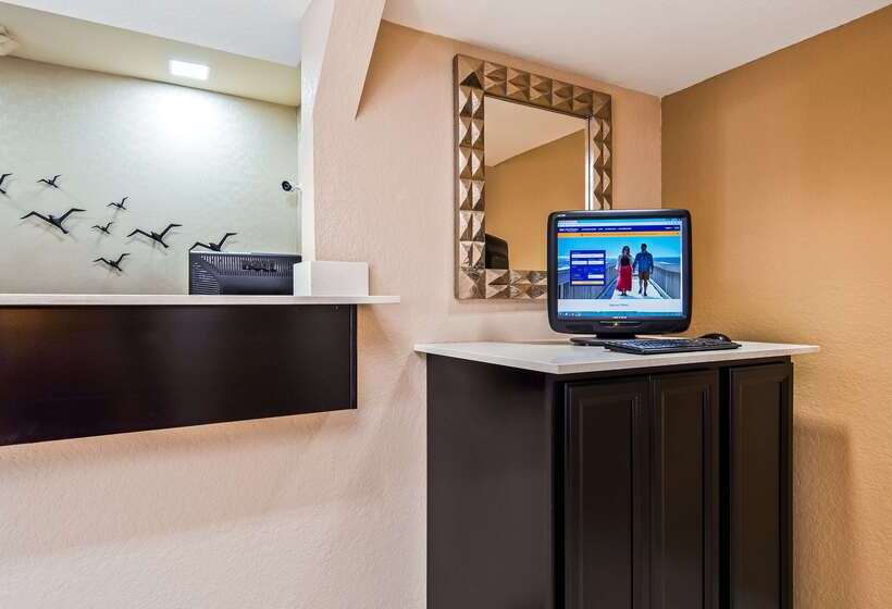 فندق Best Western Edgewater Inn