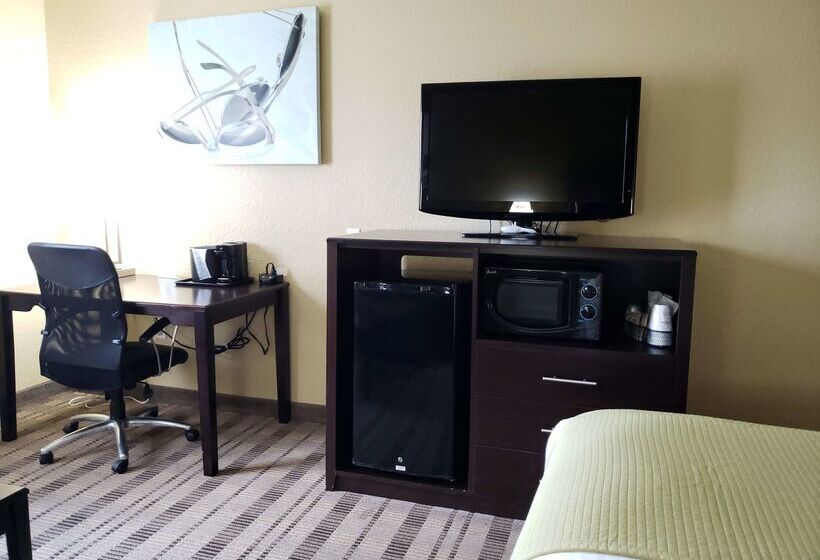 فندق Best Western Edgewater Inn