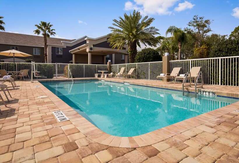 فندق Best Western Edgewater Inn