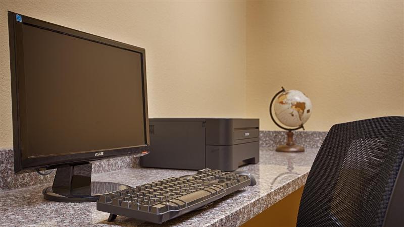 فندق Best Western El Quartelejo Inn & Suites