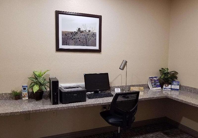 فندق Best Western El Quartelejo Inn & Suites