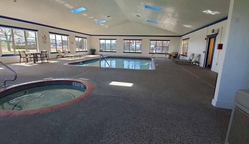 호텔 Best Western Executive Inn & Suites