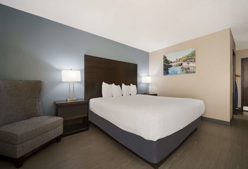 فندق Best Western Executive Inn