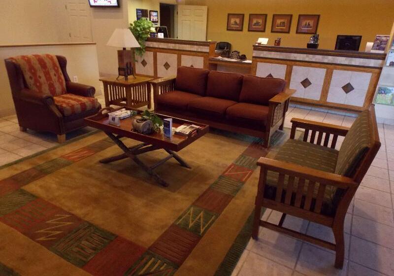 酒店 Best Western Executive Inn