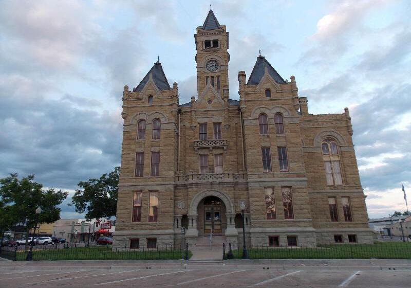 酒店 Best Western Executive Inn