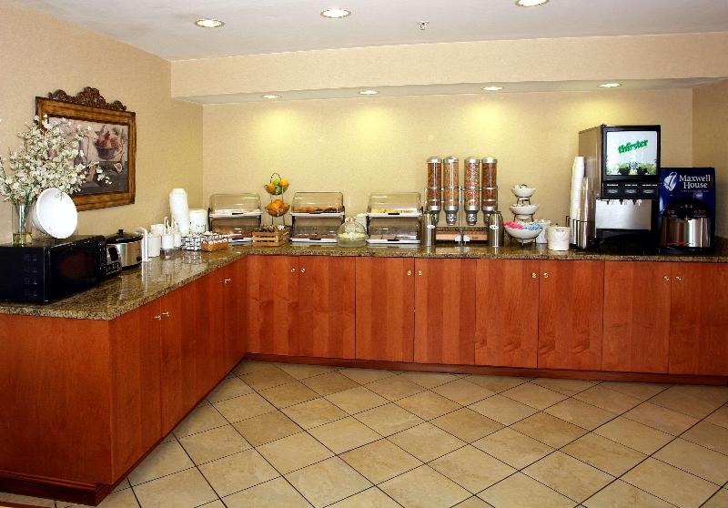 فندق Best Western Executive Inn