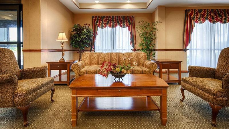 فندق Best Western Executive Inn