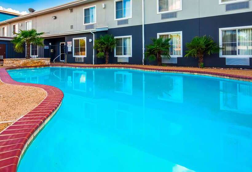 בית מלון כפרי Best Western Executive Inn