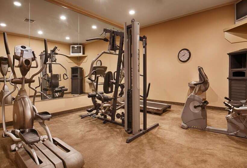Отель Best Western Hebbronville Inn