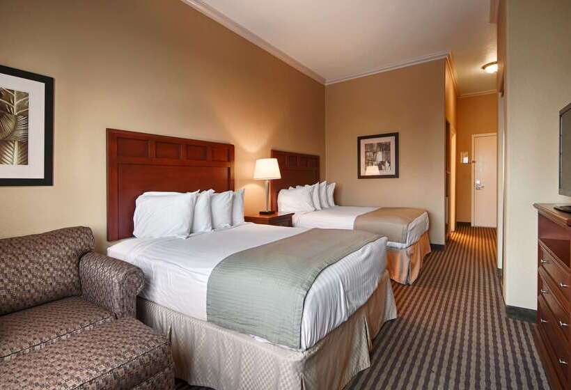 Отель Best Western Hebbronville Inn