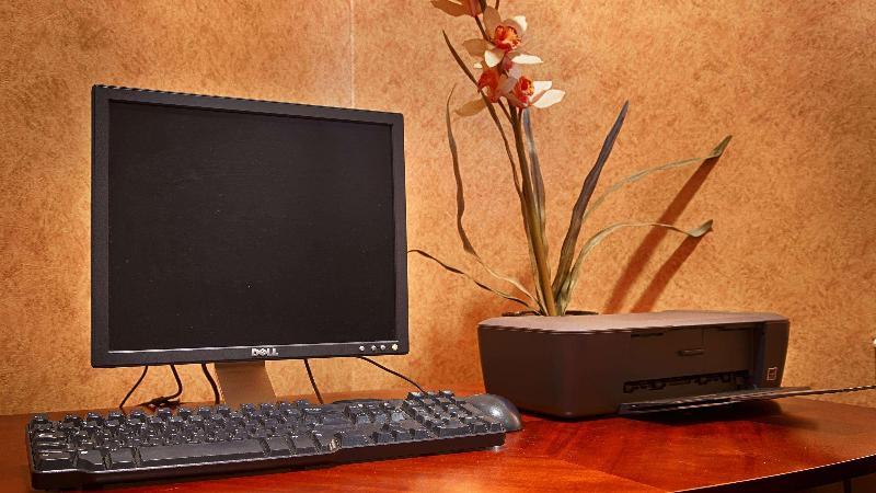 Отель Best Western Inn & Suites   Henrietta